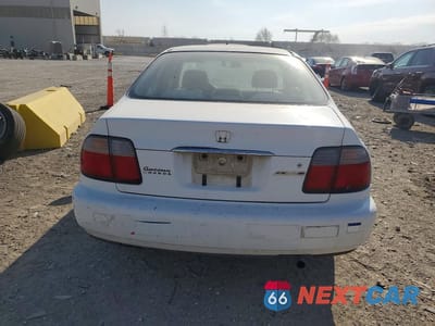 Zdjęcie 6 z 12 samochodu: 1996 HONDA ACCORD LX VIN:1HGCD5637TA002523 - miniatura