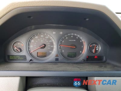 Zdjęcie 9 z 12 samochodu: 2005 VOLVO XC90 V8 VIN:YV1CZ852851194543 - miniatura