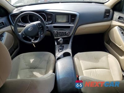 Zdjęcie 8 z 12 samochodu: 2013 KIA OPTIMA LX VIN:5XXGM4A74DG139848 - miniatura