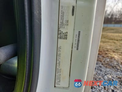 Zdjęcie 10 z 10 samochodu: 2016 FREIGLINER CASCADIA 125 VIN:1FUBGDDV8GLGN3083 - miniatura