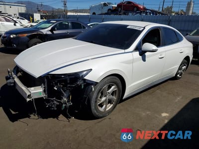 2023 HYUNDAI SONATA SE KMHL24JA5PA275658 - główne zdjęcie licytacji z USA - miniatura