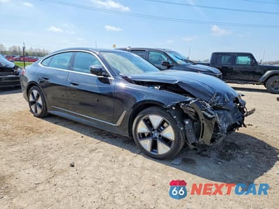 Czwarte zdjęcie samochodu z boku: 2023 BMW I4 EDRIVE 40 VIN:WBY73AW01PFP43856 - miniatura