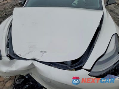 Zdjęcie 11 z 12 samochodu: 2022 TESLA MODEL 3 VIN:5YJ3E1EB1NF174294 - miniatura