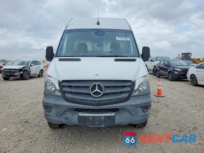 Piąte zdjęcie samochodu w środku: 2015 MERCEDES-BENZ SPRINTER 2500 VIN:WD3PE8CC3F5970452 - miniatura