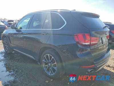 Drugie zdjęcie samochodu z przodu: 2017 BMW X5 XDRIVE35I VIN:5UXKR0C33H0X83328 - miniatura