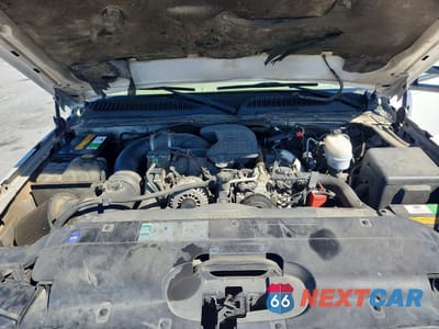 Zdjęcie 11 z 13 samochodu: 2006 CHEVROLET SILVERADO K3500 VIN:1GCJK33226F125598 - miniatura