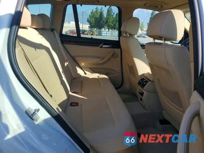 Zdjęcie 10 z 12 samochodu: 2016 BMW X3 SDRIVE28I VIN:5UXWZ7C52G0R31818 - miniatura