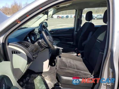 Zdjęcie 7 z 13 samochodu: 2016 DODGE GRAND CARAVAN SE VIN:2C4RDGBG4GR378501 - miniatura