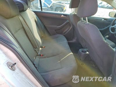 Zdjęcie 10 z 13 samochodu: 2012 VOLKSWAGEN JETTA BASE VIN:3VW1K7AJ9CM342172 - miniatura