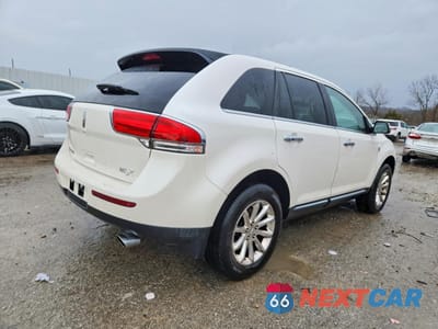 Trzecie zdjęcie samochodu z tyłu: 2012 LINCOLN MKX VIN:2LMDJ6JK9CBL01466 - miniatura