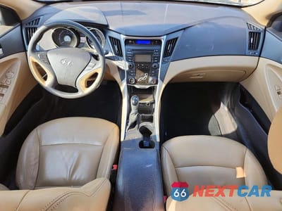 Zdjęcie 8 z 12 samochodu: 2013 HYUNDAI SONATA GLS VIN:5NPEB4AC6DH550585 - miniatura