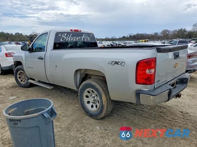 Drugie zdjęcie samochodu z przodu: 2011 CHEVROLET SILVERADO K1500 VIN:1GCNKPEXXBZ234935 - miniatura