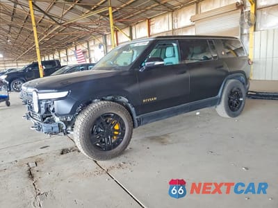 2023 RIVIAN R1S ADVENTURE 7PDSGABA6PN019237 - główne zdjęcie licytacji z USA - miniatura