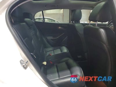 Zdjęcie 11 z 14 samochodu: 2019 MERCEDES-BENZ GLA 250 4MATIC VIN:WDCTG4GB6KJ618700 - miniatura