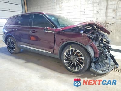 Czwarte zdjęcie samochodu z boku: 2022 LINCOLN AVIATOR RESERVE VIN:5LM5J7XC9NGL07489 - miniatura