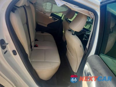 Zdjęcie 10 z 12 samochodu: 2013 LEXUS CT 200H BASE VIN:JTHKD5BH7D2155358 - miniatura