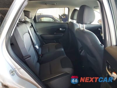 Zdjęcie 10 z 12 samochodu: 2020 KIA NIRO EV EX VIN:KNDCC3LGXL5062530 - miniatura