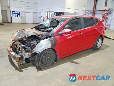 2015 HYUNDAI ACCENT GS KMHCT5AE6FU230618 - główne zdjęcie licytacji z USA - miniatura