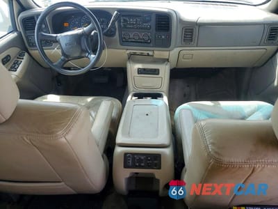 Zdjęcie 8 z 12 samochodu: 2001 GMC YUKON VIN:1GKEC13T21J252292 - miniatura