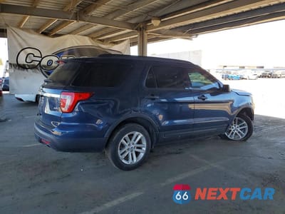 Trzecie zdjęcie samochodu z tyłu: 2017 FORD EXPLORER VIN:1FM5K8B83HGA63948 - miniatura