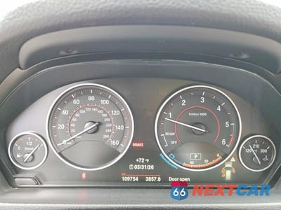 Zdjęcie 9 z 11 samochodu: 2016 BMW 328 D XDRIVE VIN:WBA8J1C51GK711067 - miniatura