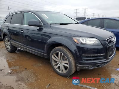 Czwarte zdjęcie samochodu z boku: 2015 AUDI Q7 PREMIUM PLUS VIN:WA1LGAFE3FD030803 - miniatura