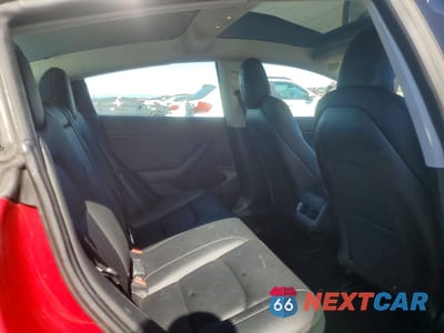 Zdjęcie 10 z 12 samochodu: 2019 TESLA MODEL 3 VIN:5YJ3E1EA9KF299076 - miniatura