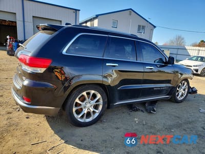 Trzecie zdjęcie samochodu z tyłu: 2019 JEEP GRAND CHEROKEE SUMMIT VIN:1C4RJFJG5KC787323 - miniatura