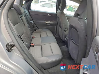 Zdjęcie 10 z 14 samochodu: 2004 VOLVO S40 T5 VIN:YV1MS682742013109 - miniatura