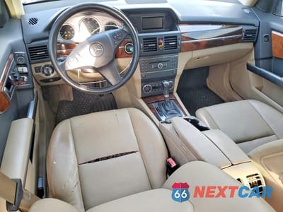 Zdjęcie 8 z 13 samochodu: 2011 MERCEDES-BENZ GLK 350 4MATIC VIN:WDCGG8HB5BF635434 - miniatura