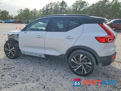 Drugie zdjęcie samochodu z przodu: 2021 VOLVO XC40 T5 R-DESIGN VIN:YV4162UM0M2483394 - miniatura