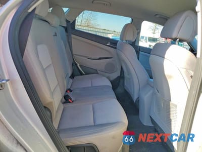 Zdjęcie 11 z 13 samochodu: 2016 HYUNDAI TUCSON SPORT VIN:KM8J3CA22GU223068 - miniatura