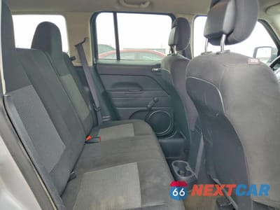 Zdjęcie 11 z 14 samochodu: 2016 JEEP PATRIOT SPORT VIN:1C4NJPBA1GD679197 - miniatura