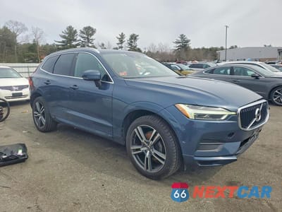Czwarte zdjęcie samochodu z boku: 2018 VOLVO XC60 T5 MOMENTUM VIN:YV4102RK2J1003334 - miniatura