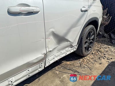 Zdjęcie 13 z 14 samochodu: 2025 HONDA PILOT TOURING VIN:5FNYG1H78SB064992 - miniatura