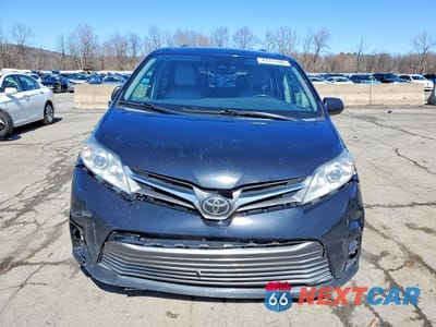 Piąte zdjęcie samochodu w środku: 2020 TOYOTA SIENNA XLE 8-PASSENGER VIN:5TDYZ3DC6LS037005 - miniatura