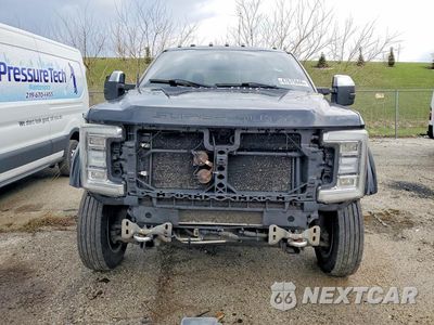 Piąte zdjęcie samochodu w środku: 2017 FORD F450 SUPER DUTY VIN:1FT8W4DTXHEE94329 - miniatura