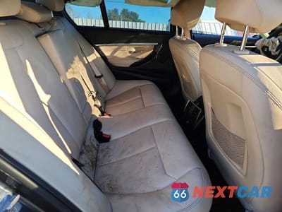 Zdjęcie 10 z 12 samochodu: 2018 BMW 330 XI VIN:WBA8D9C51JEM33086 - miniatura