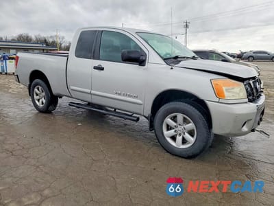 Czwarte zdjęcie samochodu z boku: 2011 NISSAN TITAN S VIN:1N6AA0CJ3BN311723 - miniatura