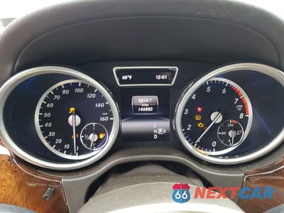 Zdjęcie 9 z 12 samochodu: 2014 MERCEDES-BENZ GL 550 4MATIC VIN:4JGDF7DE2EA325745 - miniatura