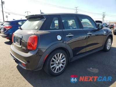Trzecie zdjęcie samochodu z tyłu: 2016 MINI COOPER S VIN:WMWXU3C54G2D29875 - miniatura