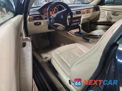 Zdjęcie 8 z 12 samochodu: 2008 BMW 335 I VIN:WBAWB73508P038994 - miniatura