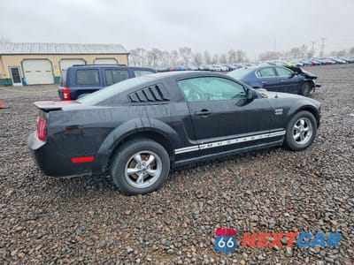 Trzecie zdjęcie samochodu z tyłu: 2007 FORD MUSTANG VIN:1ZVFT80N575338614 - miniatura