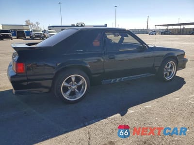 Trzecie zdjęcie samochodu z tyłu: 1987 FORD MUSTANG GT VIN:1FABP42E5HF183768 - miniatura