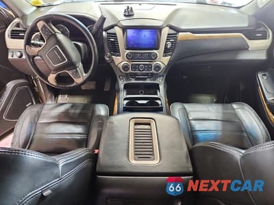 Zdjęcie 8 z 13 samochodu: 2015 GMC YUKON XL DENALI VIN:1GKS2JKJ5FR576822 - miniatura