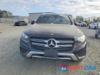 Piąte zdjęcie samochodu w środku: 2018 MERCEDES-BENZ GLC 300 VIN:WDC0G4JB7JV053960 - miniatura