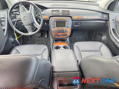 Zdjęcie 8 z 12 samochodu: 2012 MERCEDES BENZ R 350 BLUETEC VIN:4JGCB2FEXCA137513 - miniatura