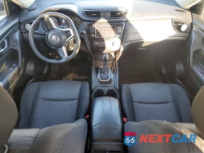 Zdjęcie 8 z 12 samochodu: 2018 NISSAN ROGUE S VIN:JN8AT2MT6JW451626 - miniatura