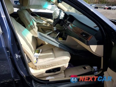 Zdjęcie 7 z 12 samochodu: 2009 BMW 528 XI VIN:WBANV13549C153462 - miniatura