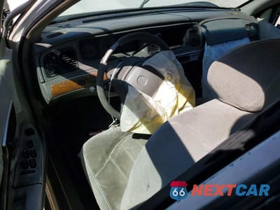 Zdjęcie 8 z 12 samochodu: 1999 MERCURY GRAND MARQUIS GS VIN:2MEFM74W3XX700403 - miniatura